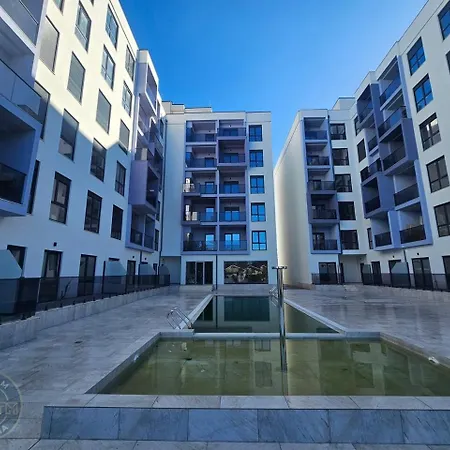 شقة Modern With A Pool, 300 Meters From The *